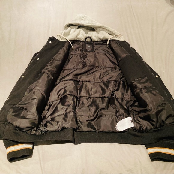 DC JACKET MEN SMALL - Picture 3 of 4